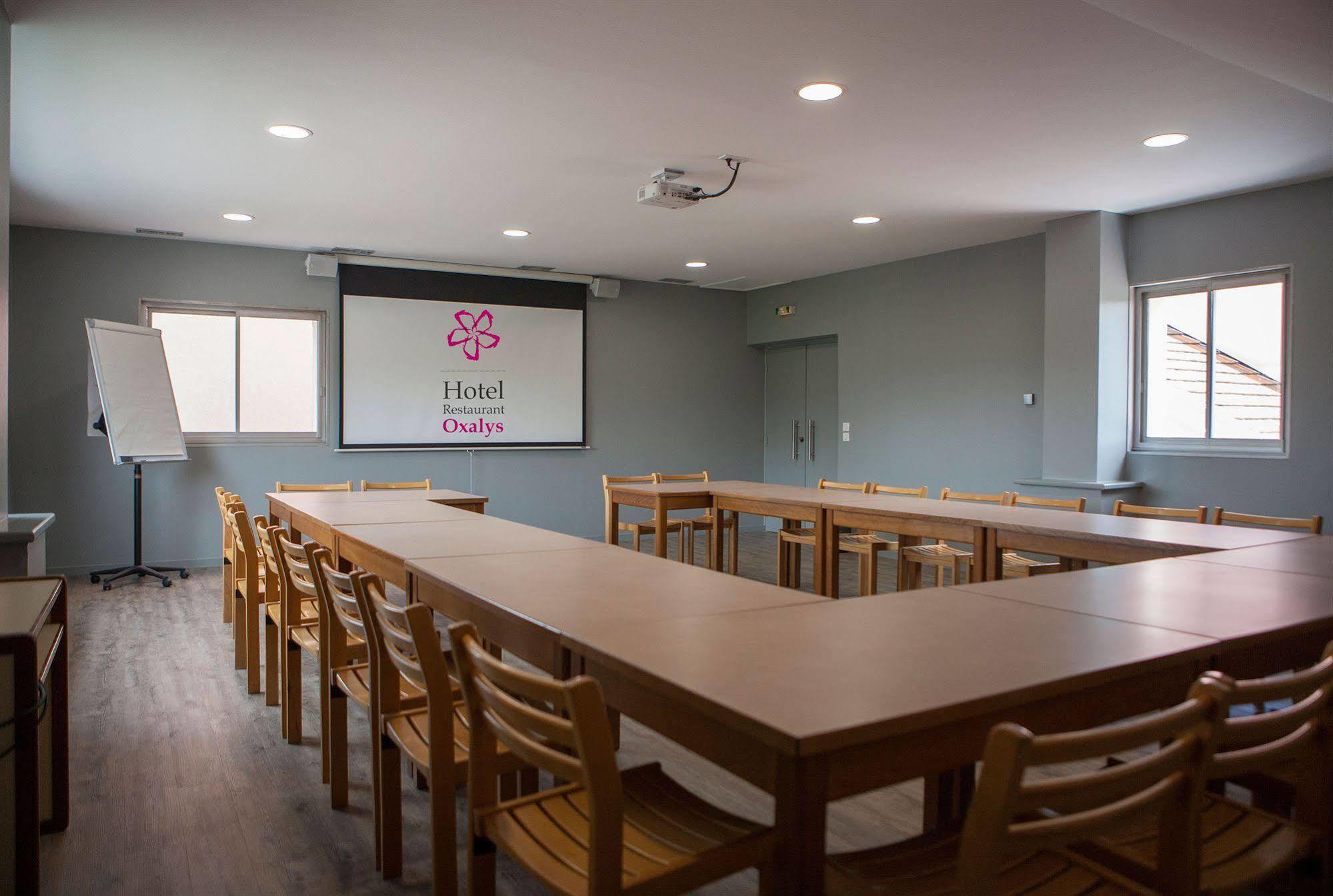 Hotel Restaurant Vesontio Besançon Dış mekan fotoğraf