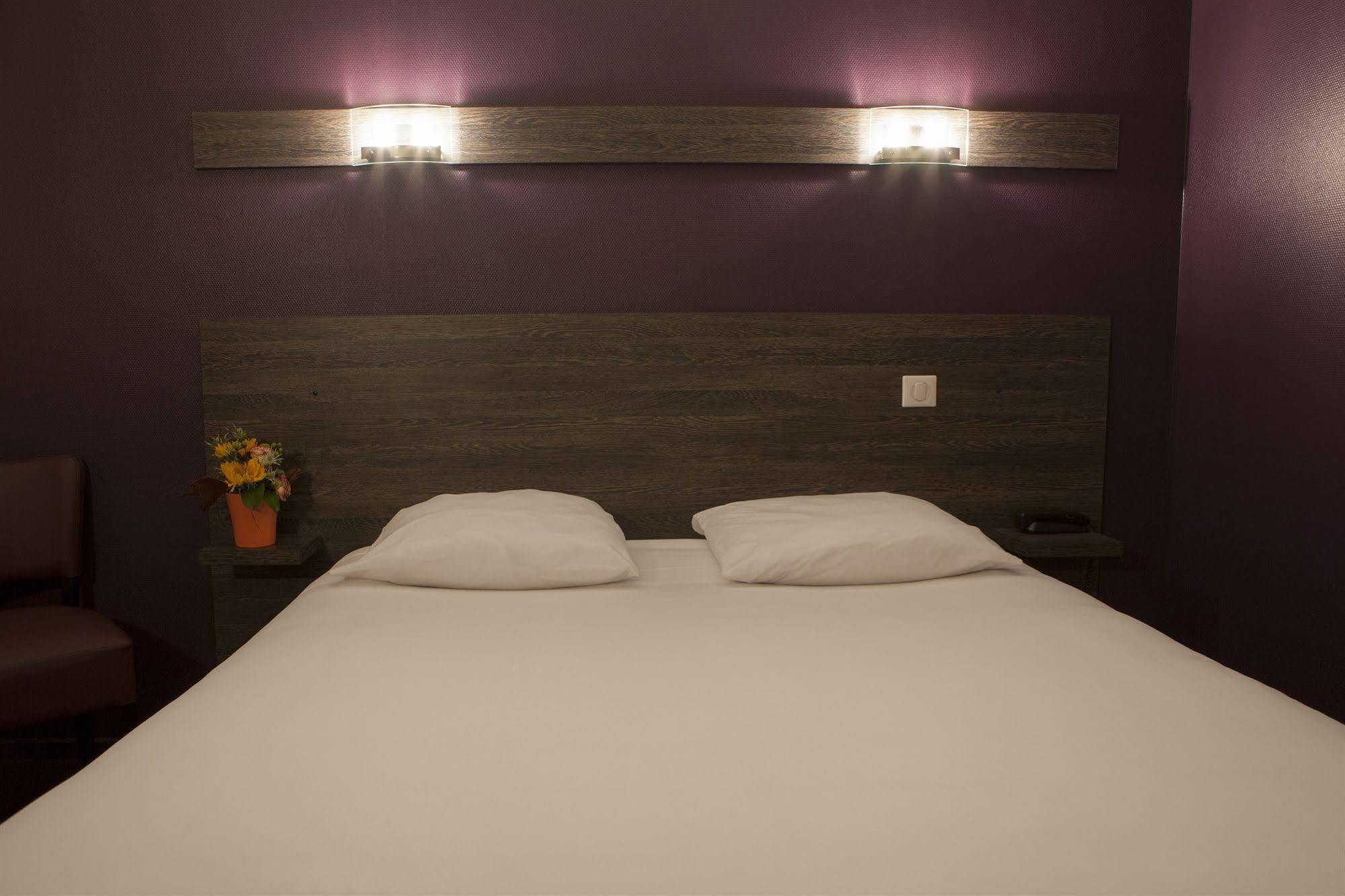 Hotel Restaurant Vesontio Besançon Dış mekan fotoğraf